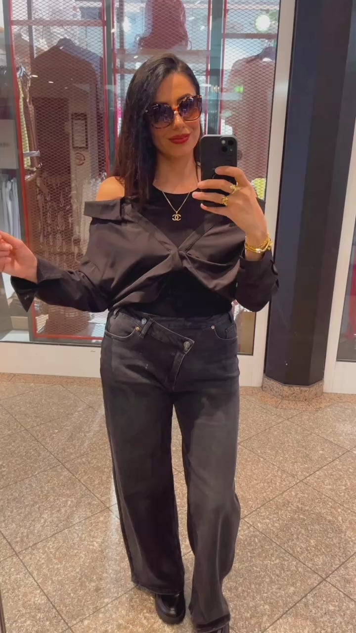 CUTOUT blouse top
