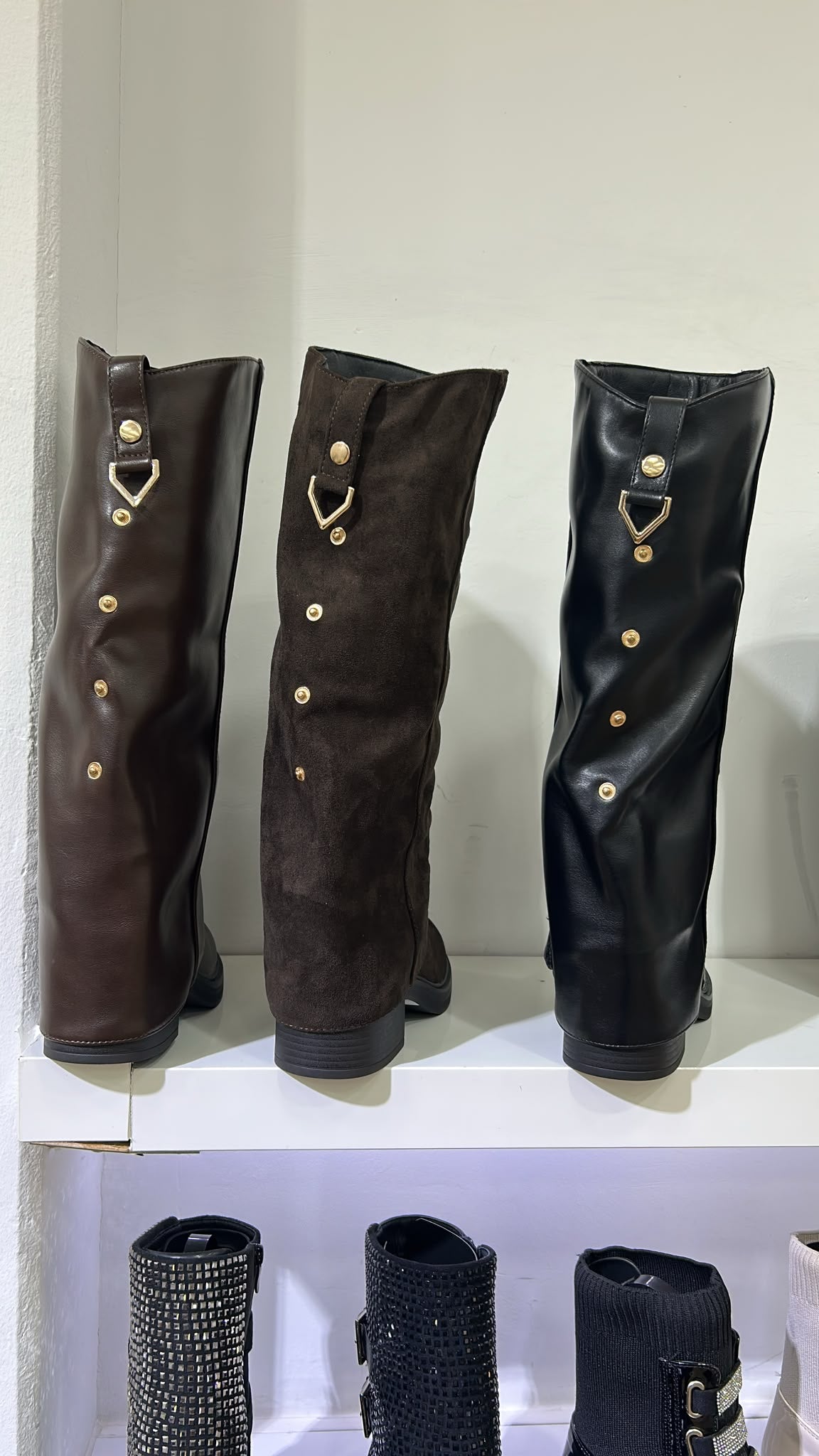 Damen Schaftstiefel mit Umschlag & Gold-Details Aurelia