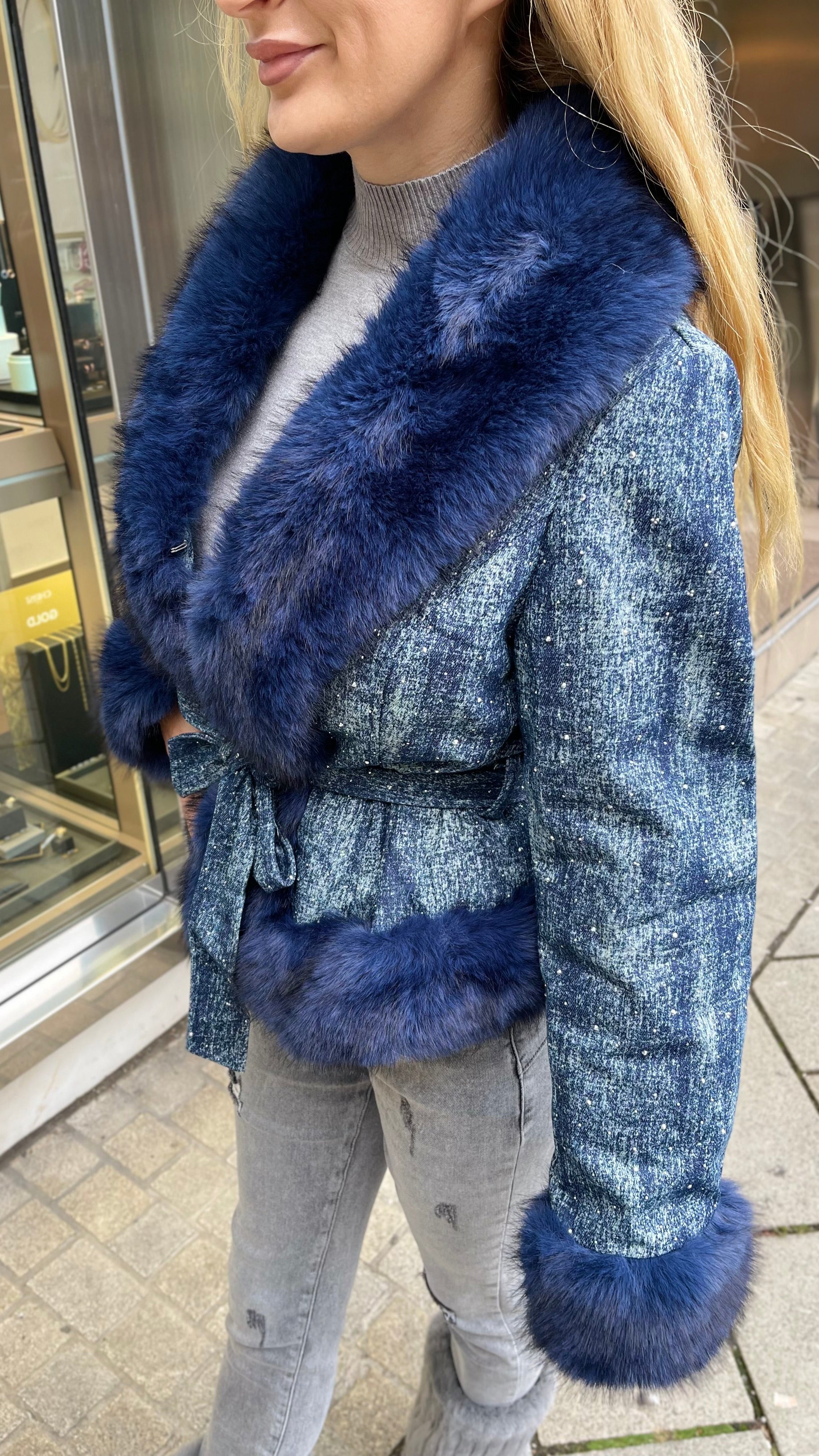 JACKE IN JEANS OPTIK MIT GLITZER