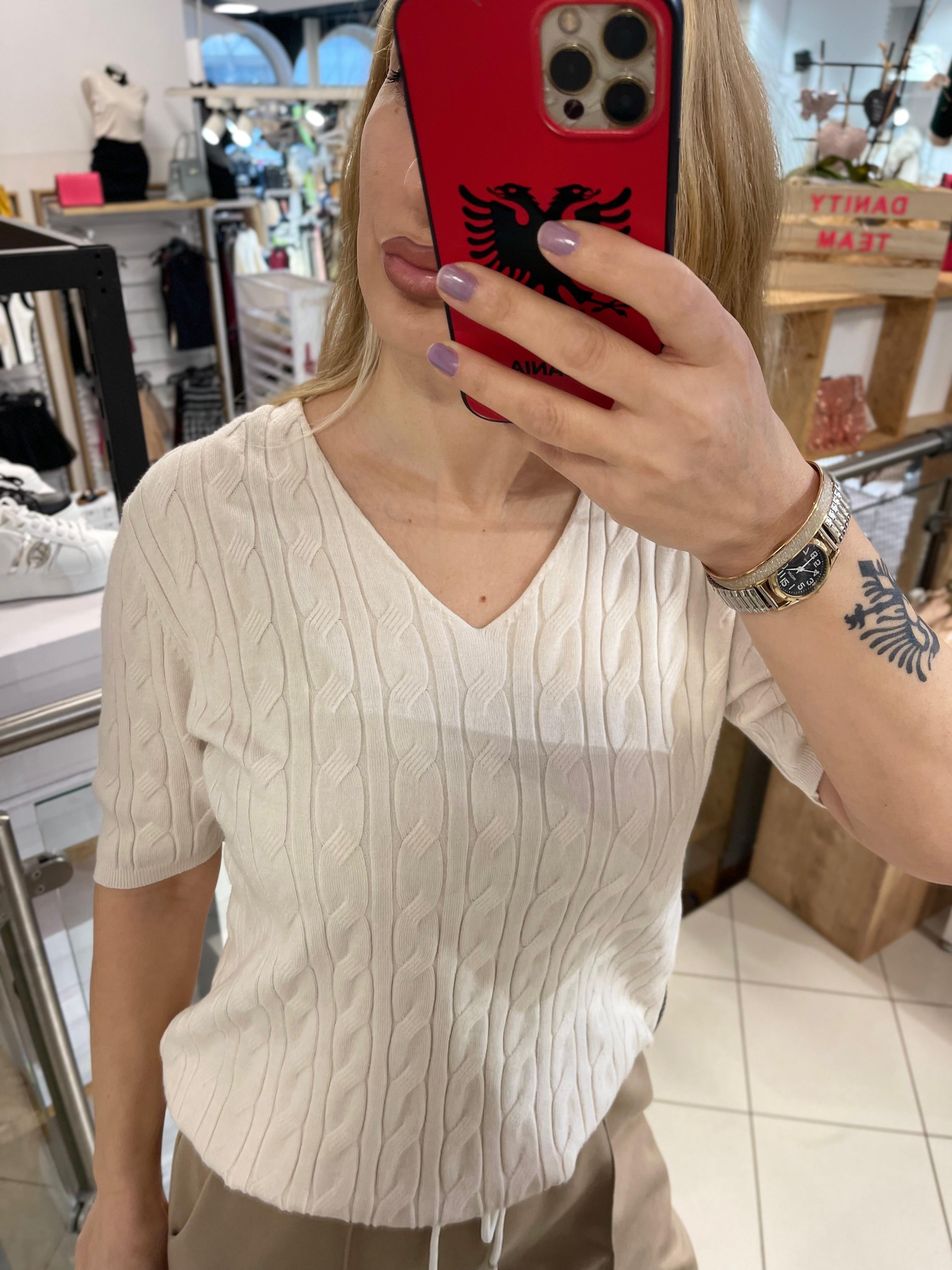 CAMISA DE PUNTO TRENZADO DE MANGA CORTA