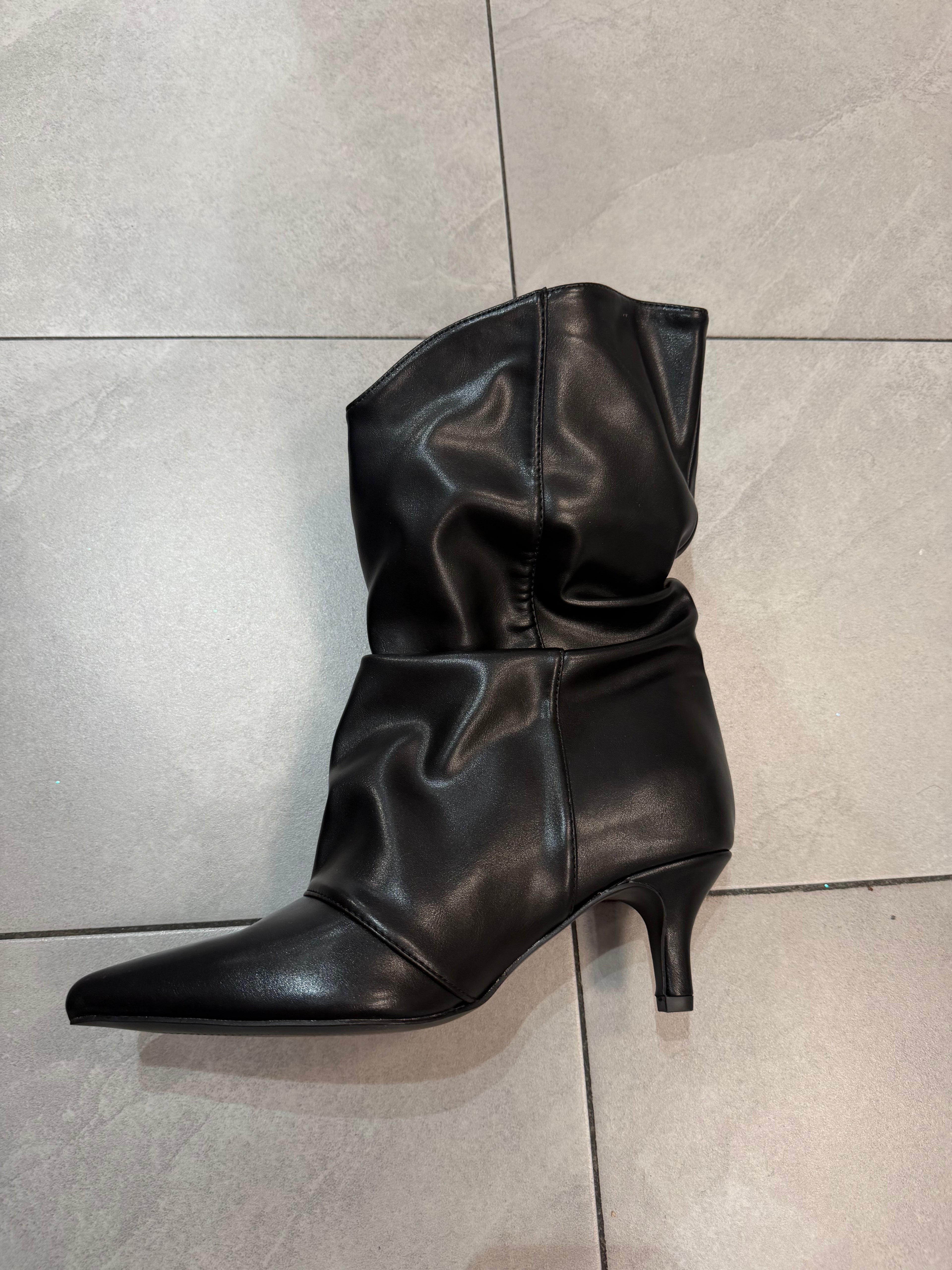 Damen Raffstiefel Slouchy