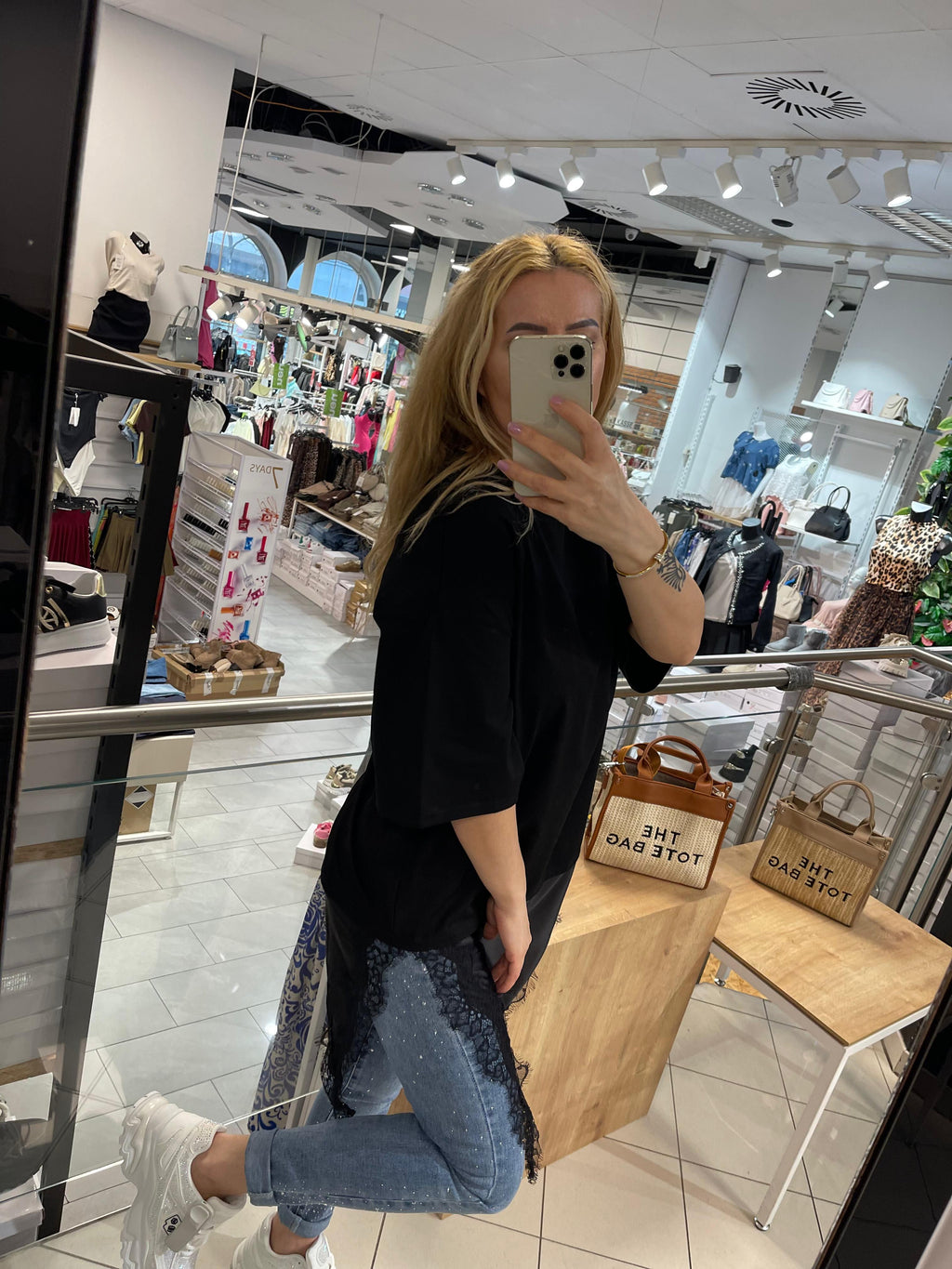 T-Shirt mit Spitze Anna