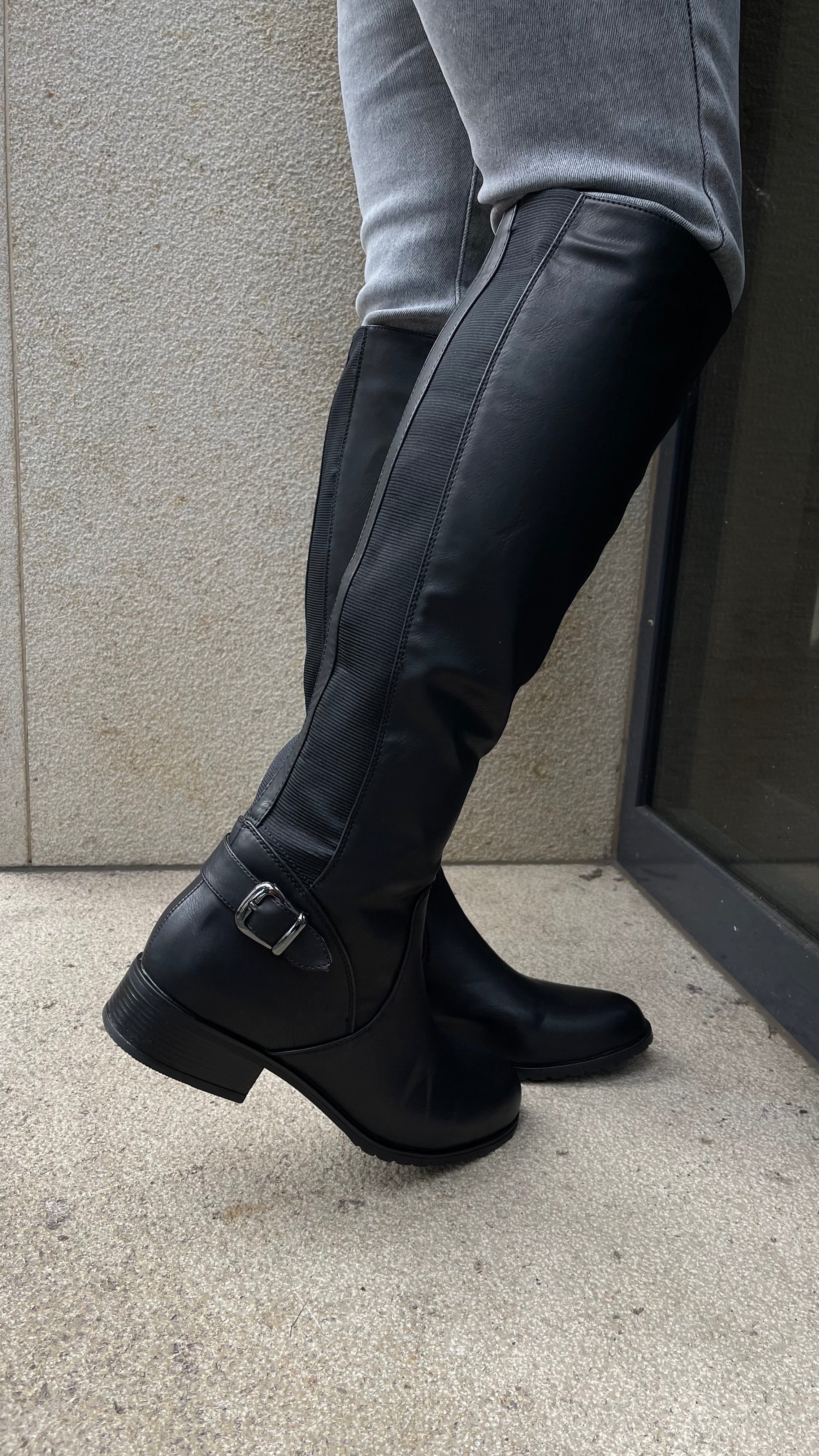 REITERSTIL STIEFEL IN SCHWARZ