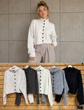 Feinstrick-Cardigan mit Stehkragen und Kontrastknöpfen