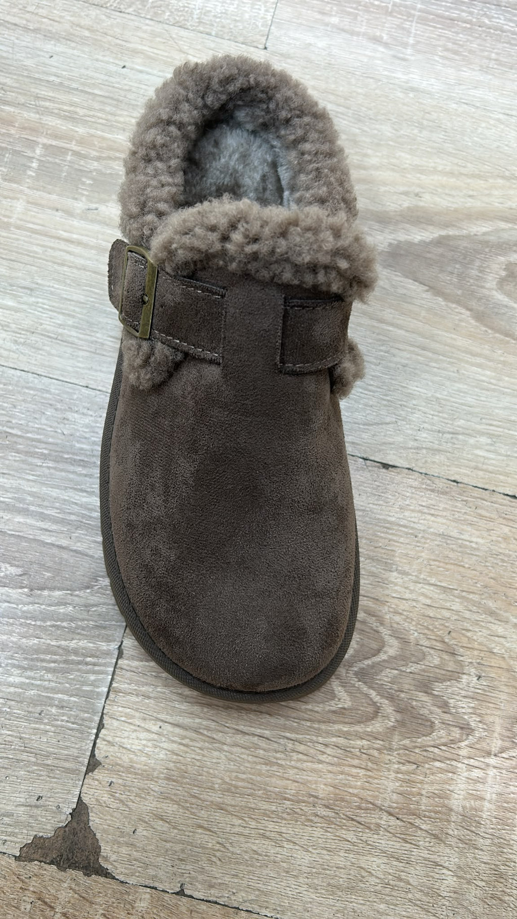 Gefütterter Damen Slipper mit Schnalle