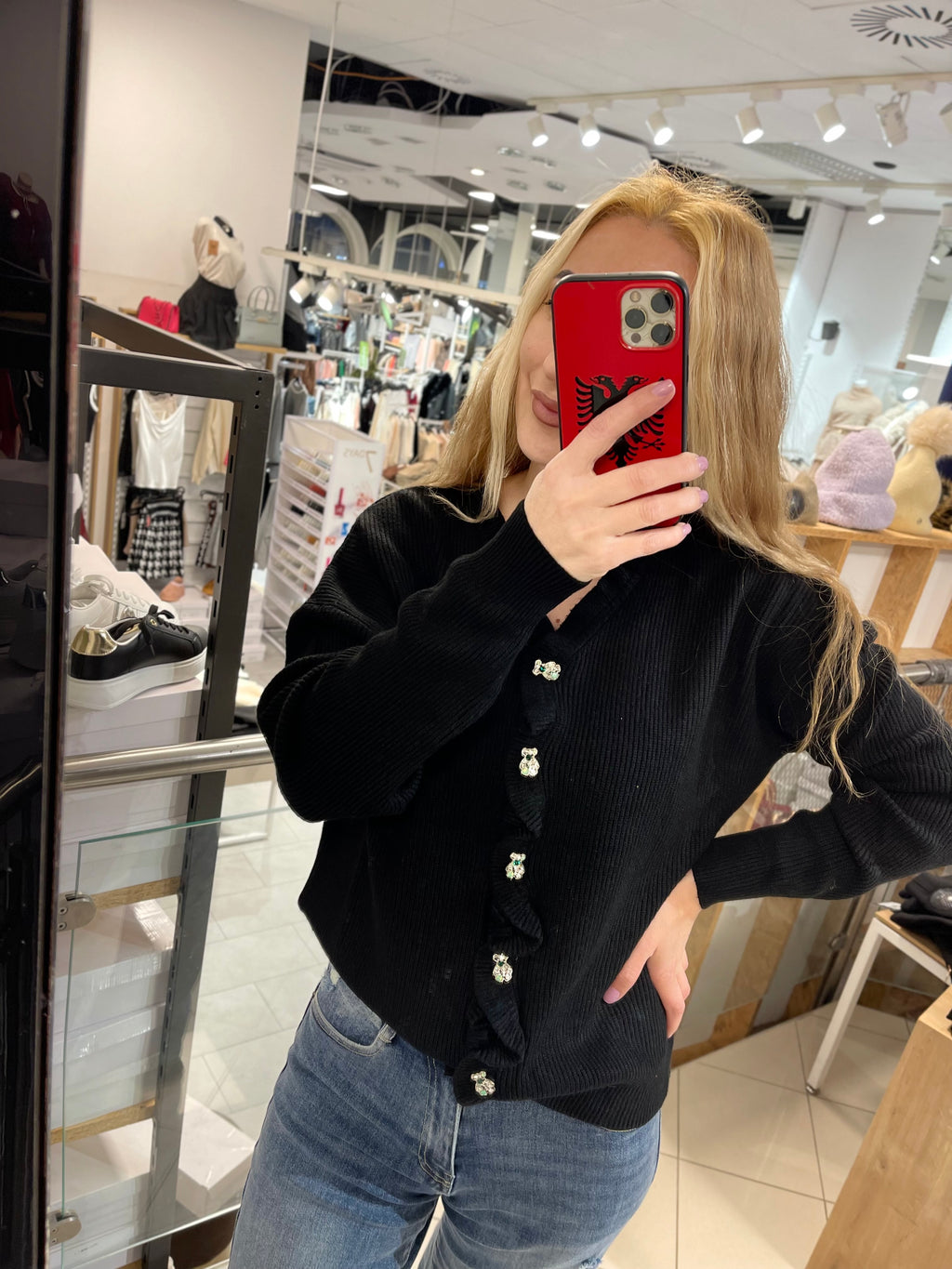 TEDDY KNOPF STRICKJACKE