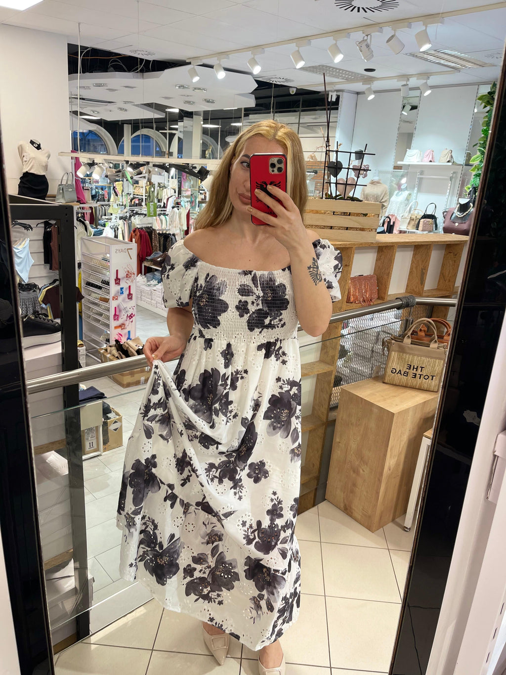 Kleid Bela