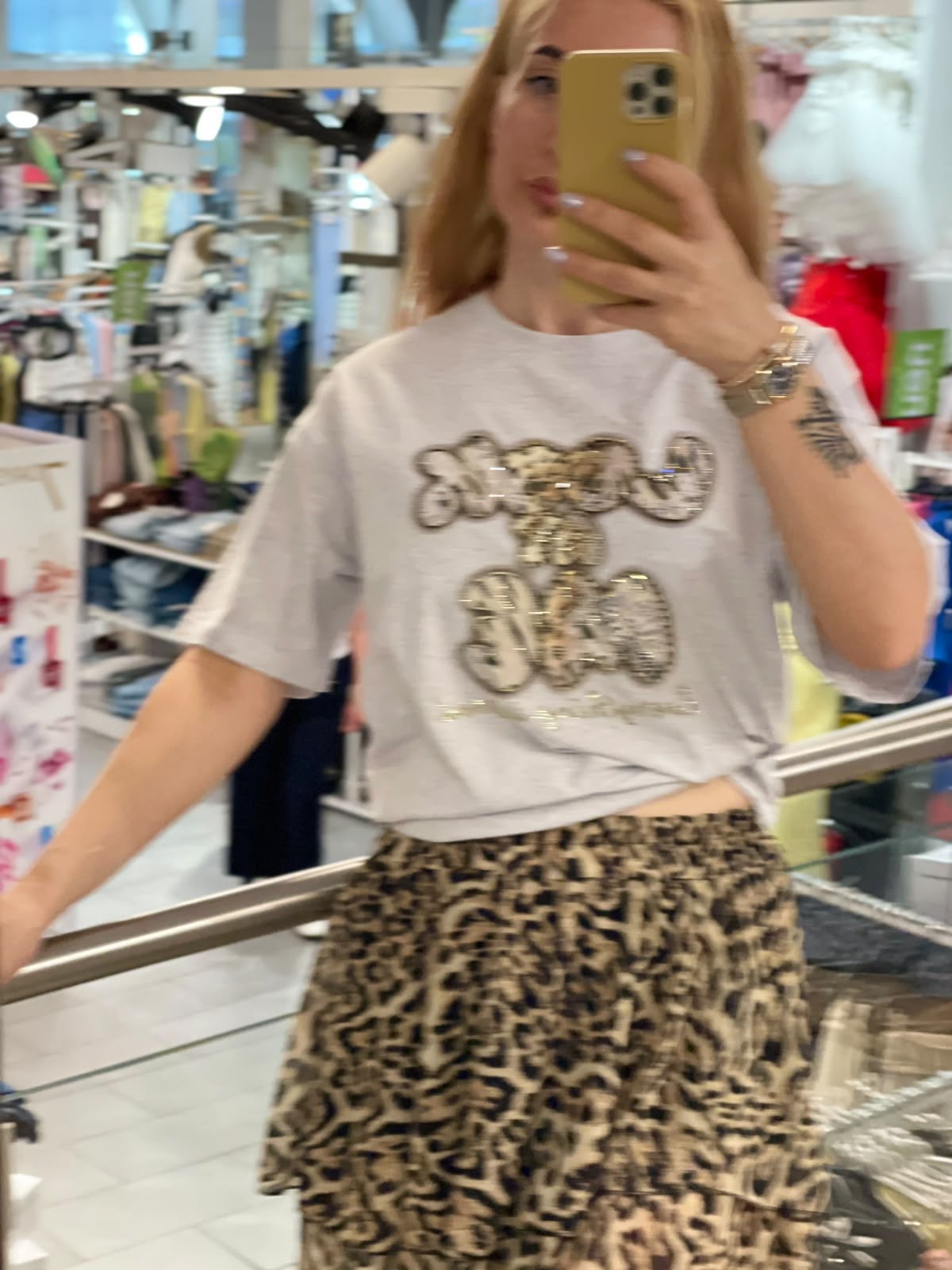 T Shirt Leo