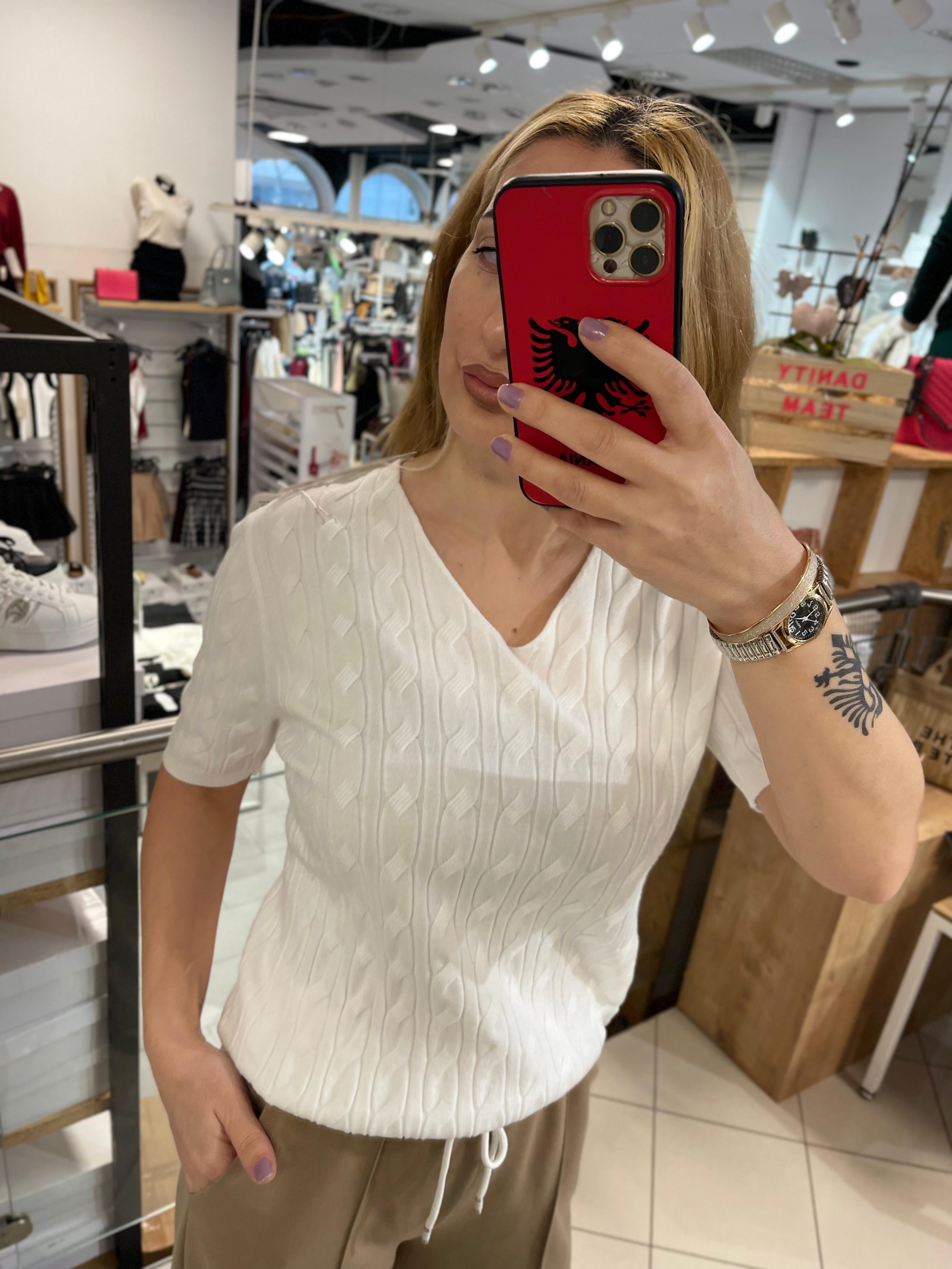 CAMISA DE PUNTO TRENZADO DE MANGA CORTA