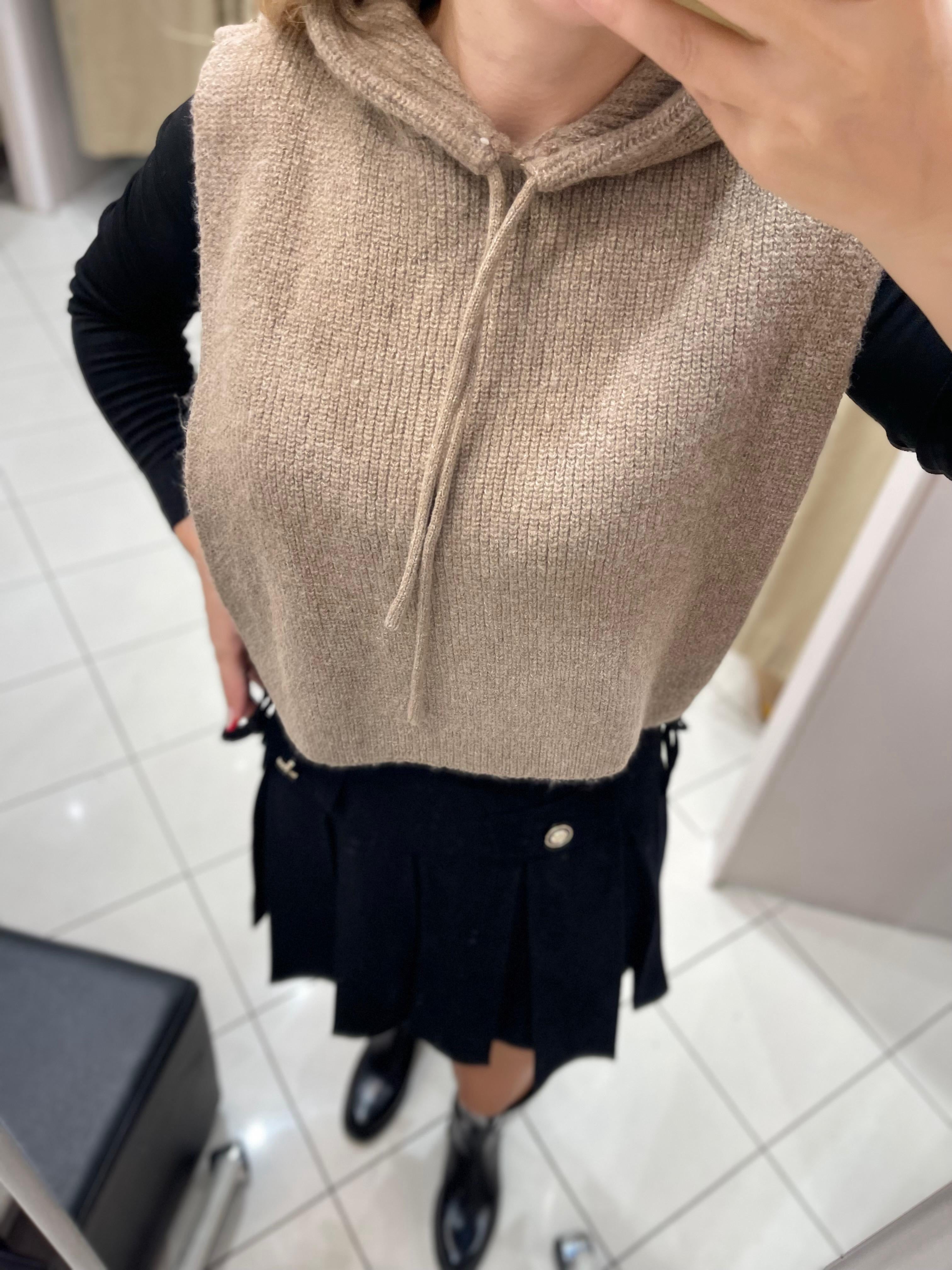 STRICK HOODIE SCHAL – TAUPE