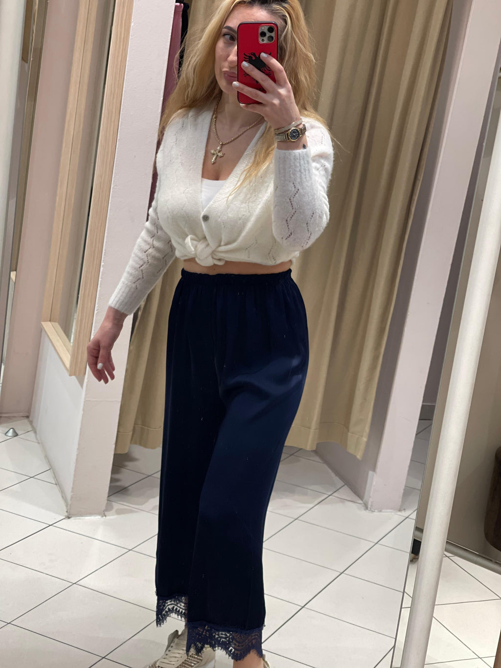 Viskose Hose mit Spitze