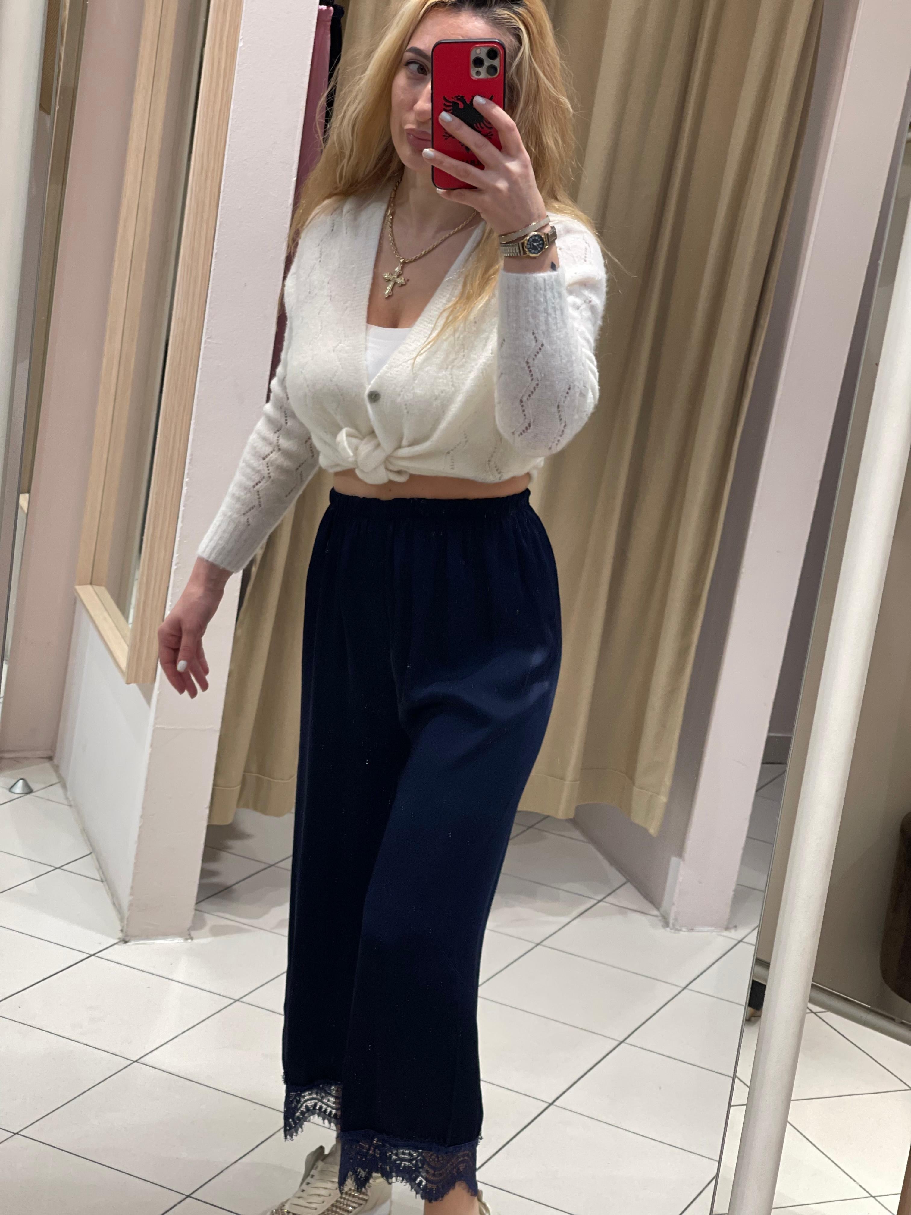 Viskose Hose mit Spitze