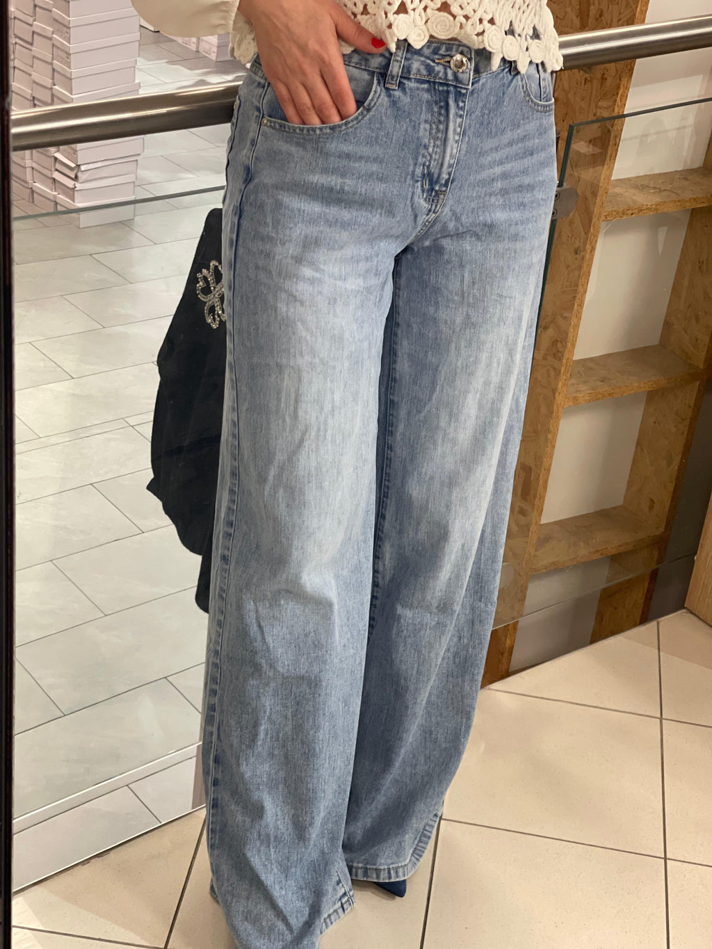 Wide leg jeans Lotti