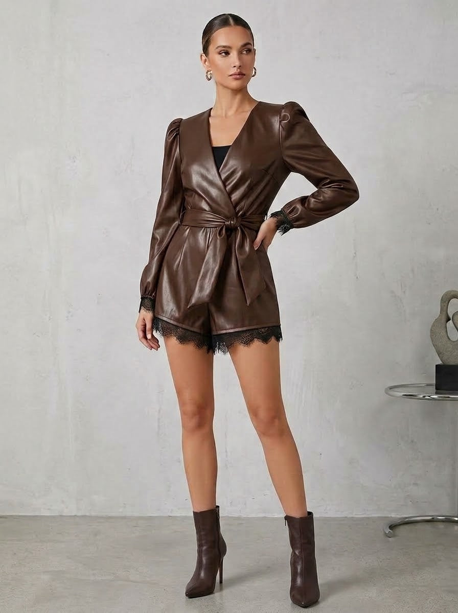 Eleganter Faux-Leder Jumpsuit Playsuit mit Spitze