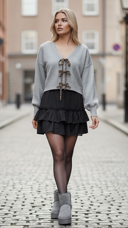 STRICK-CARDIGAN MIT LEOPARDEN-SCHLEIFEN – HELLGRAU