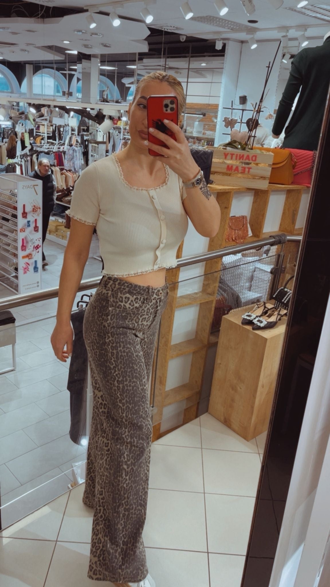 LEO JEANS EDA