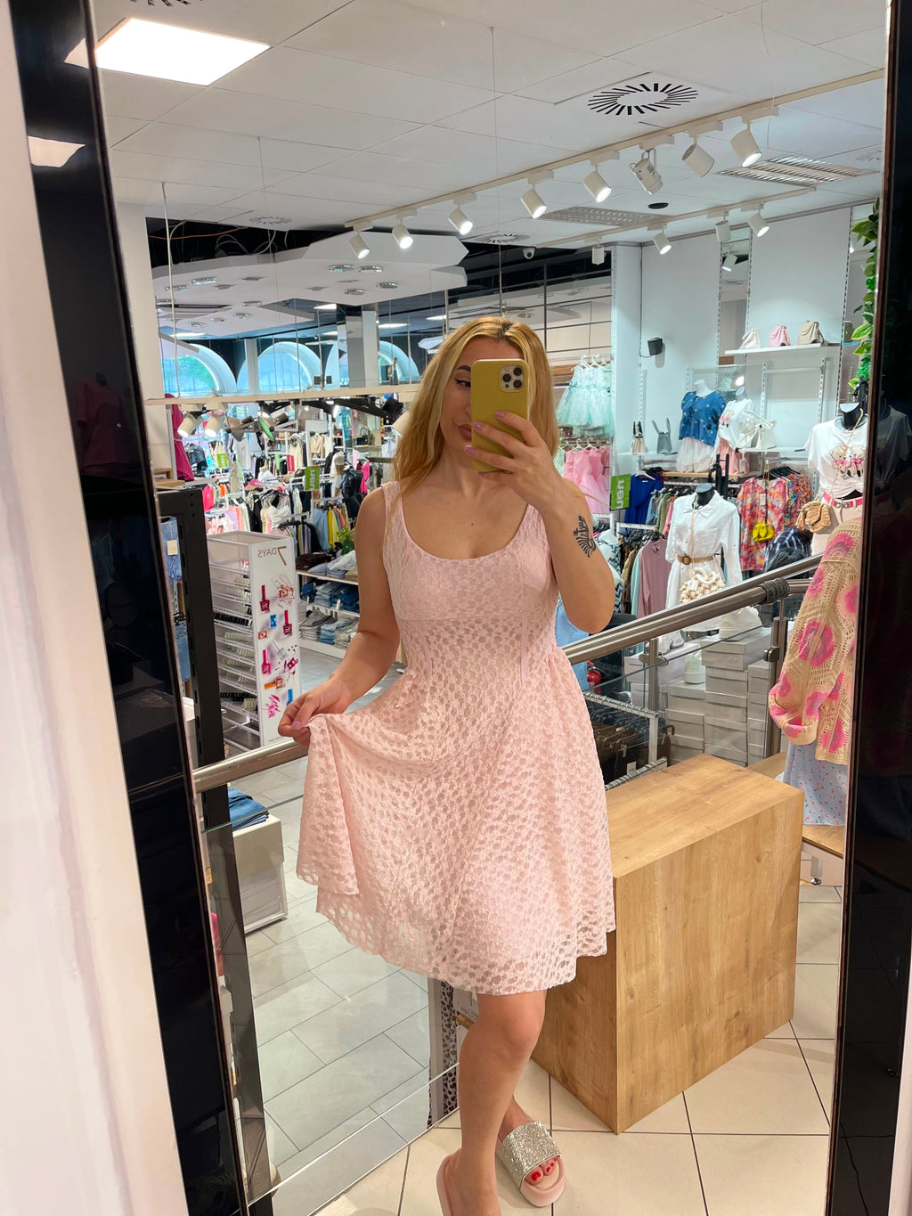 Kleid Aliya