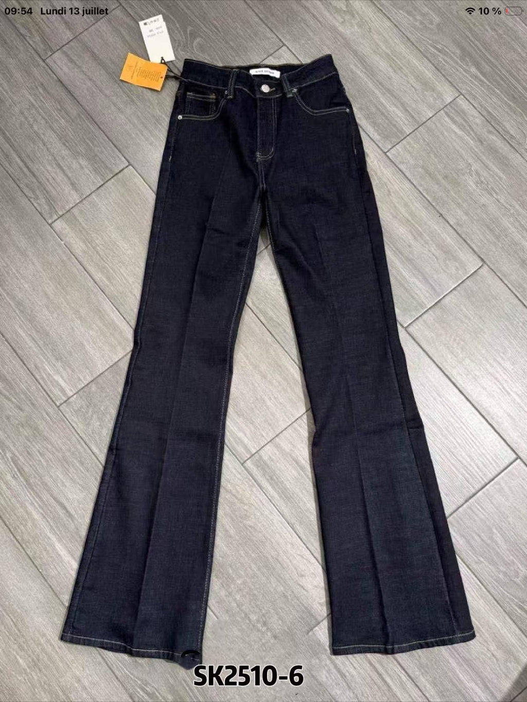 Flare Jeans in Dark Blue Denim