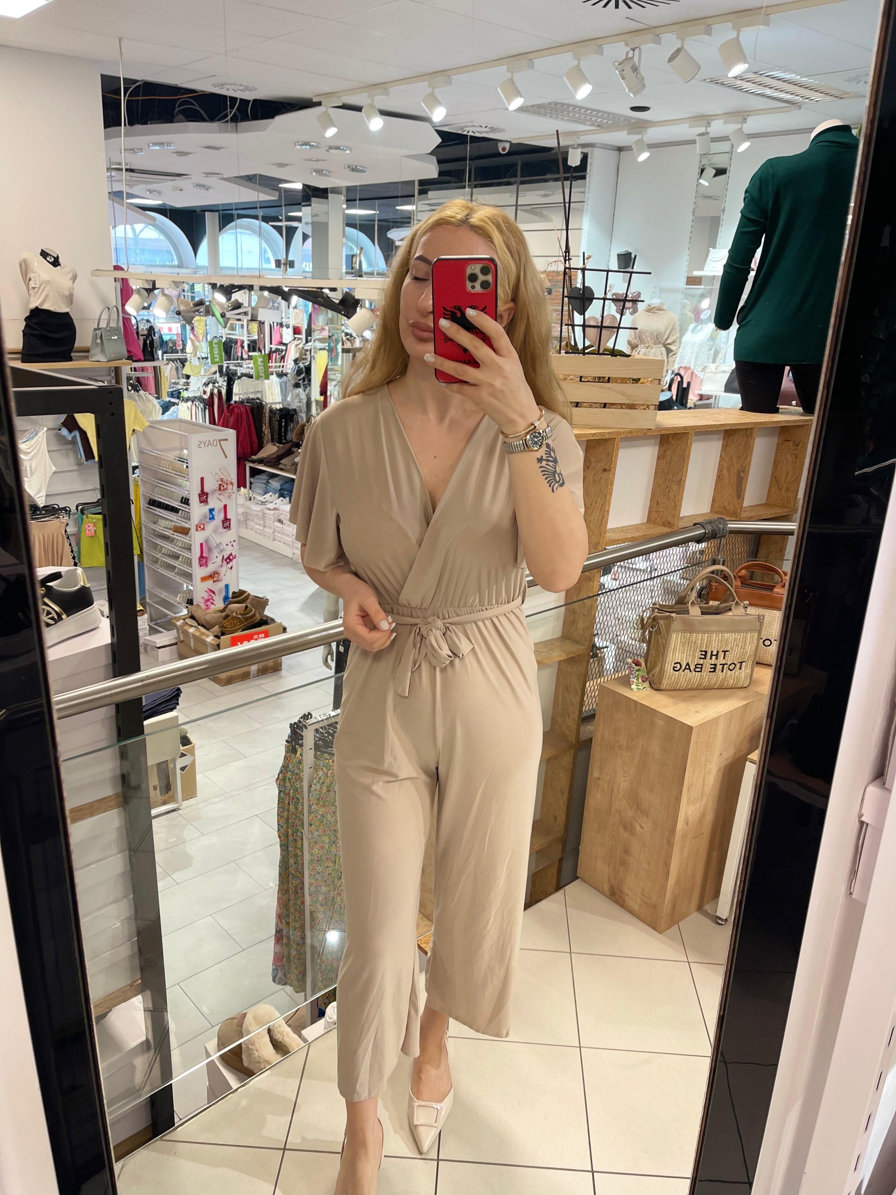 Overall Melina