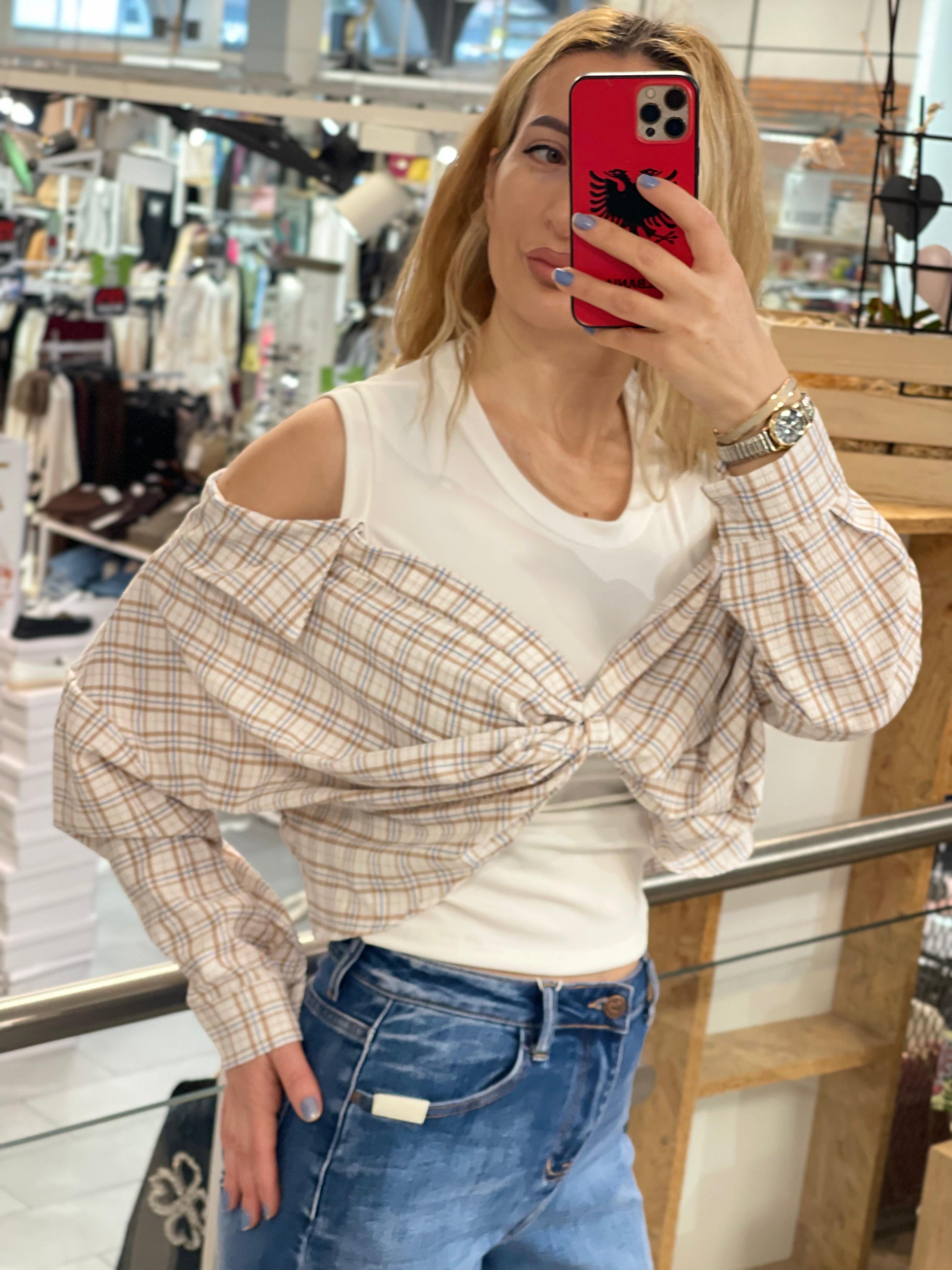Bow-Front Off-Shoulder Linda