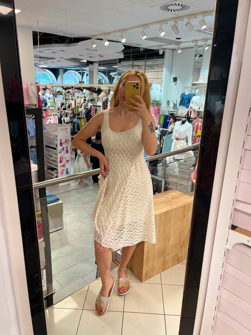 Kleid Aliya
