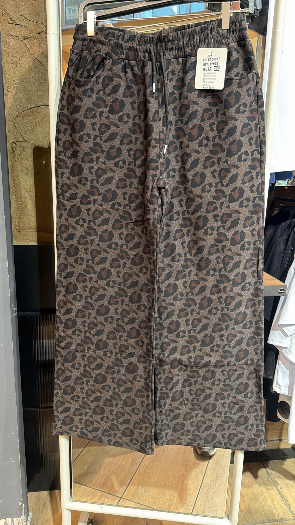 Damen - Hose im Leoparden-Look mit Kordelzug