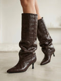 Oversized Slouch Stiefel in Croco-Optik