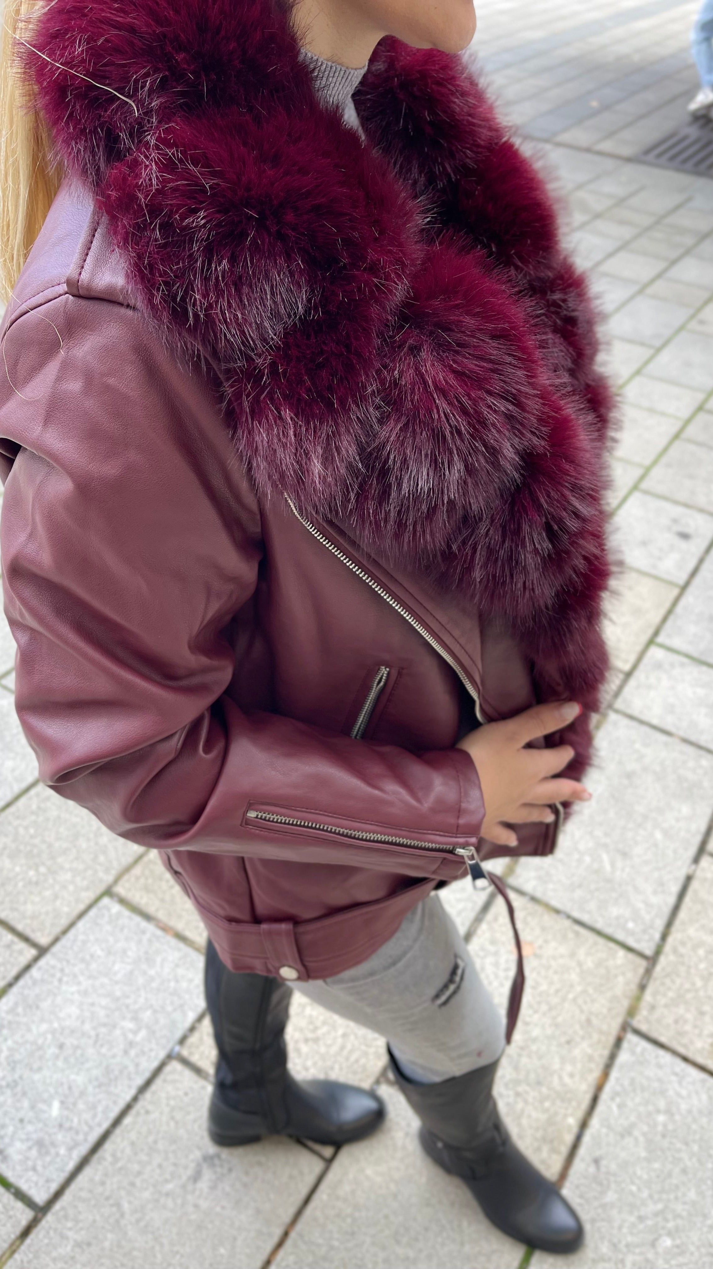 GEFÜTTERTE LEDERJACKE  MIT FELL Bordeaux