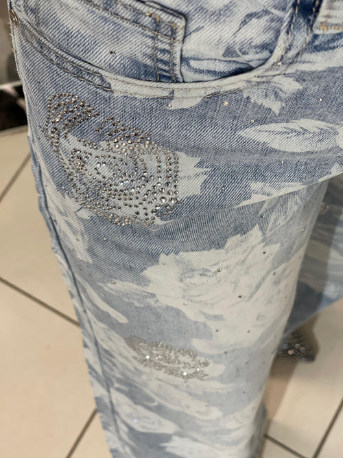 Bianca Jeans con rosas y strass