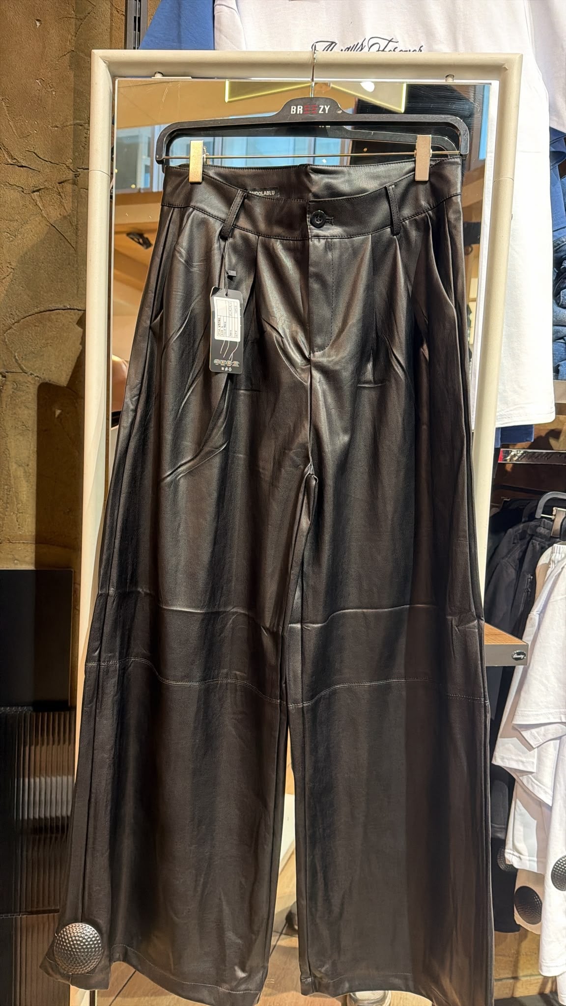 High-Waist Kunstlederhose Elegance Wide Leg