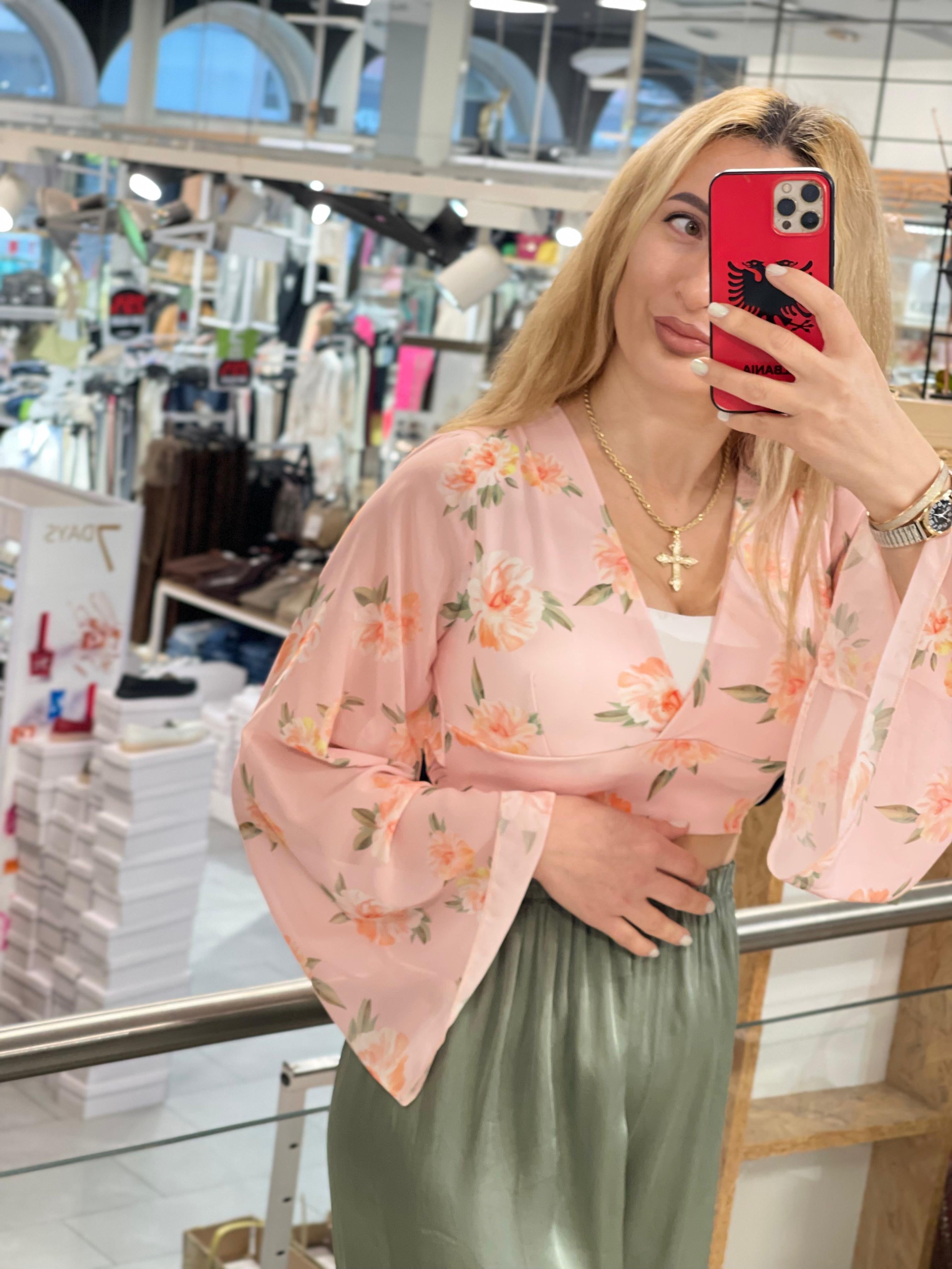 Boho-Style Bell-Sleeve Top (Floral)