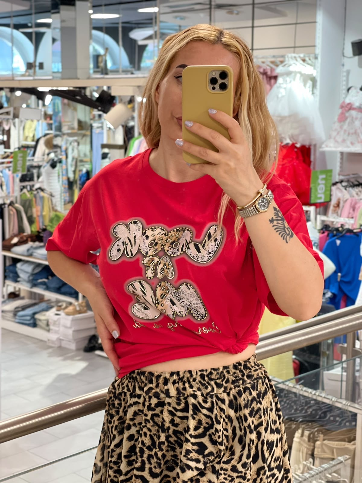T Shirt Leo