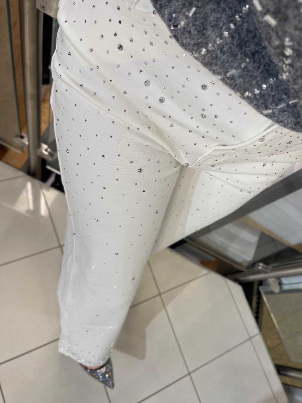 Jeans Lilie mit strass Weiss