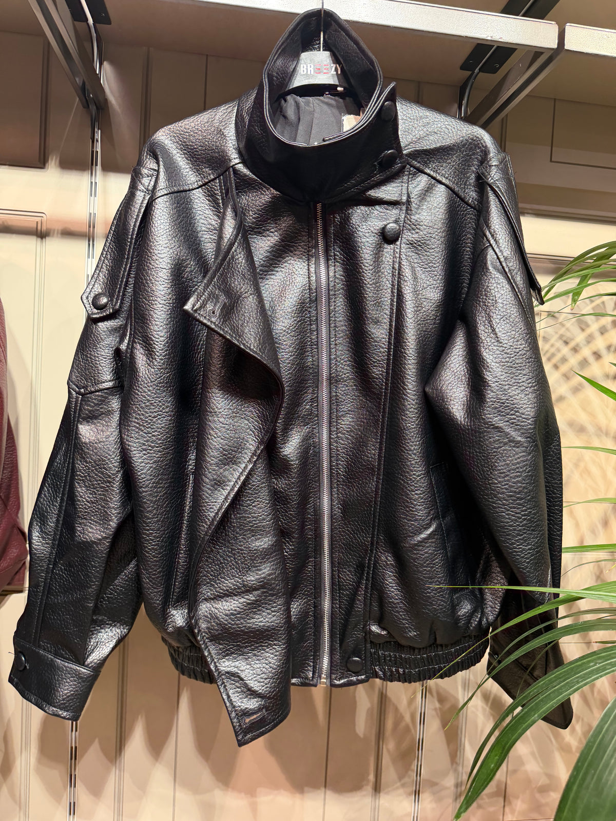 Bikerjacke mit Stehkragen und markanten Details