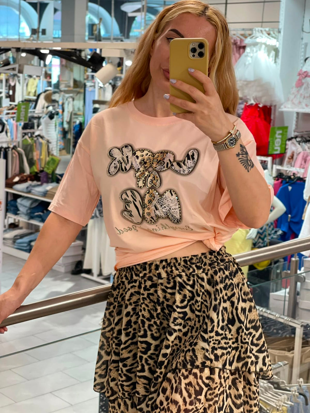 T Shirt Leo