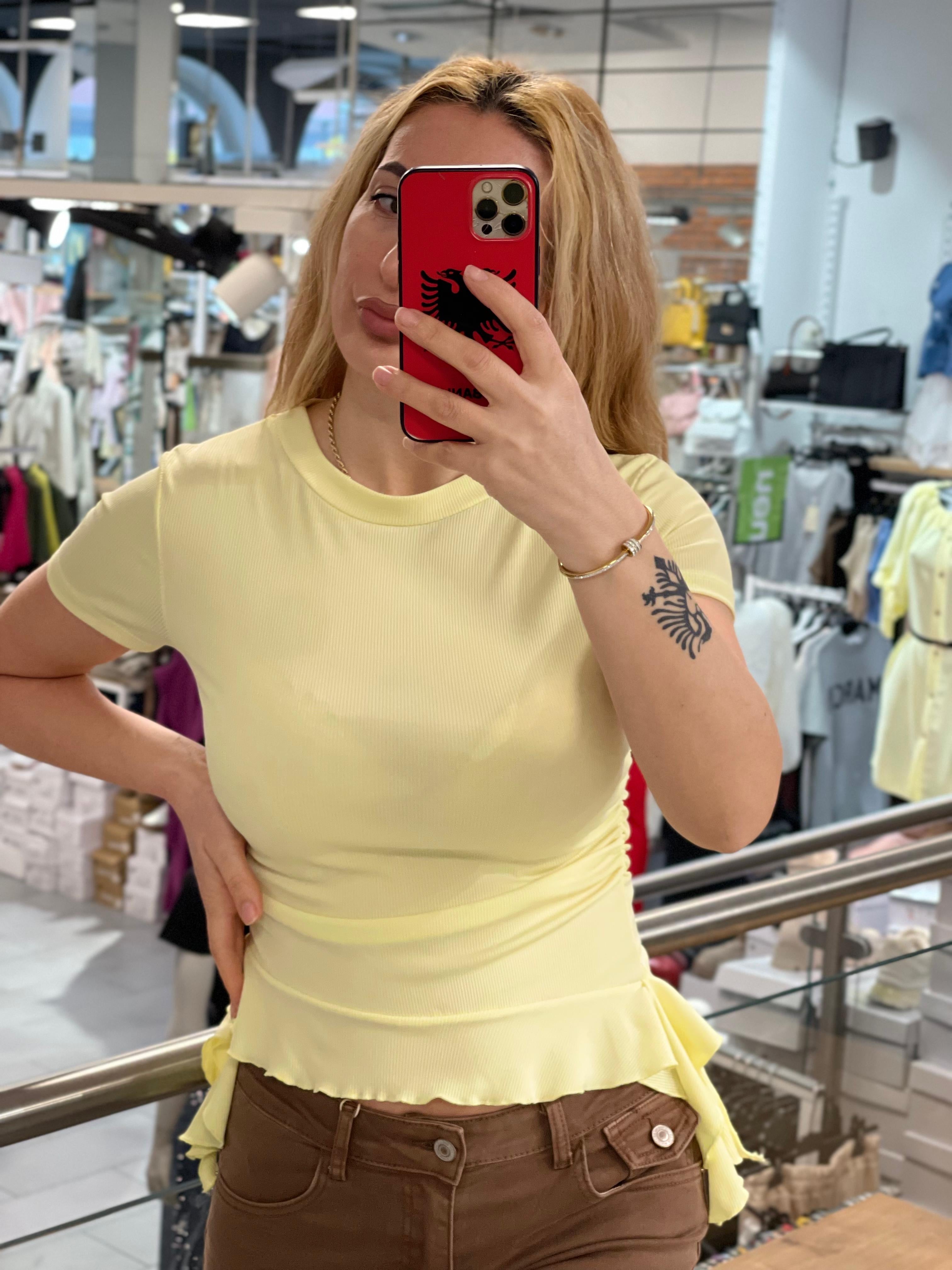 Shirt Zeinab mit Rüschchen