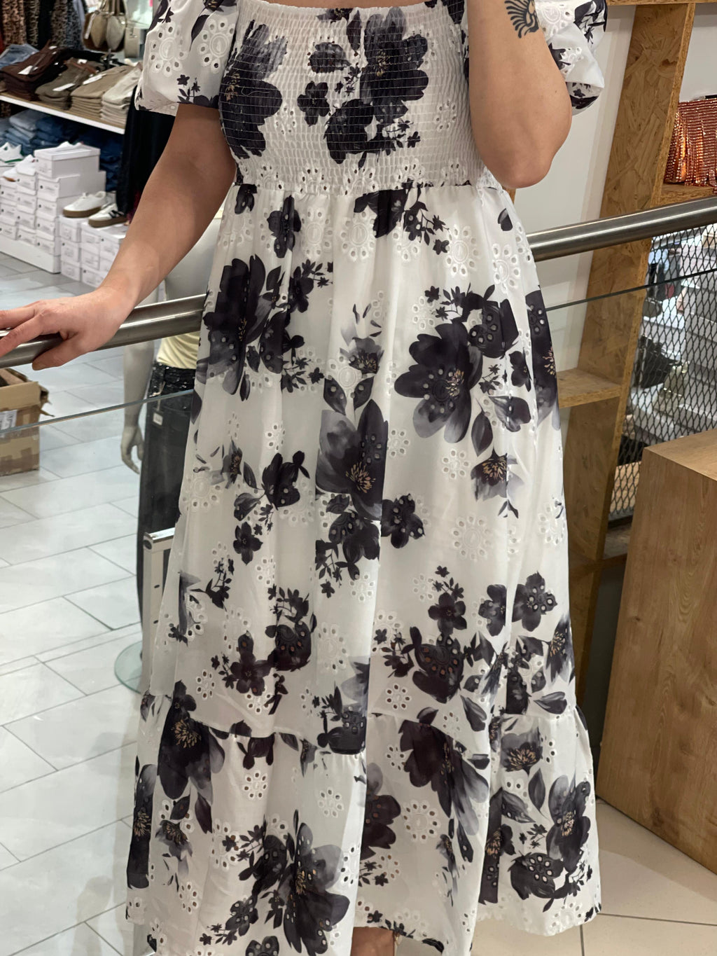Kleid Bela
