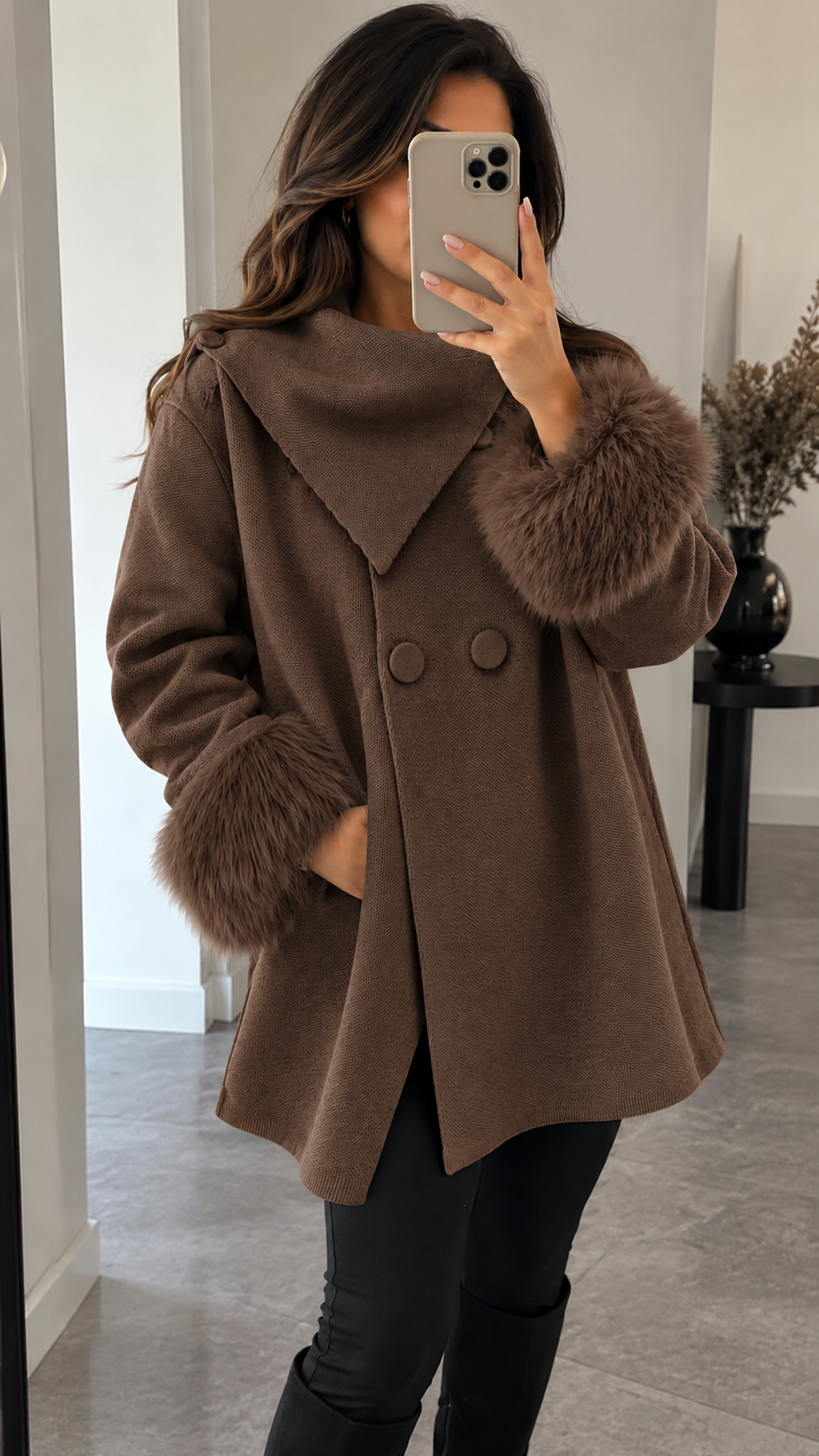 Damen Strickmantel mit Fellmanschetten | DANITY