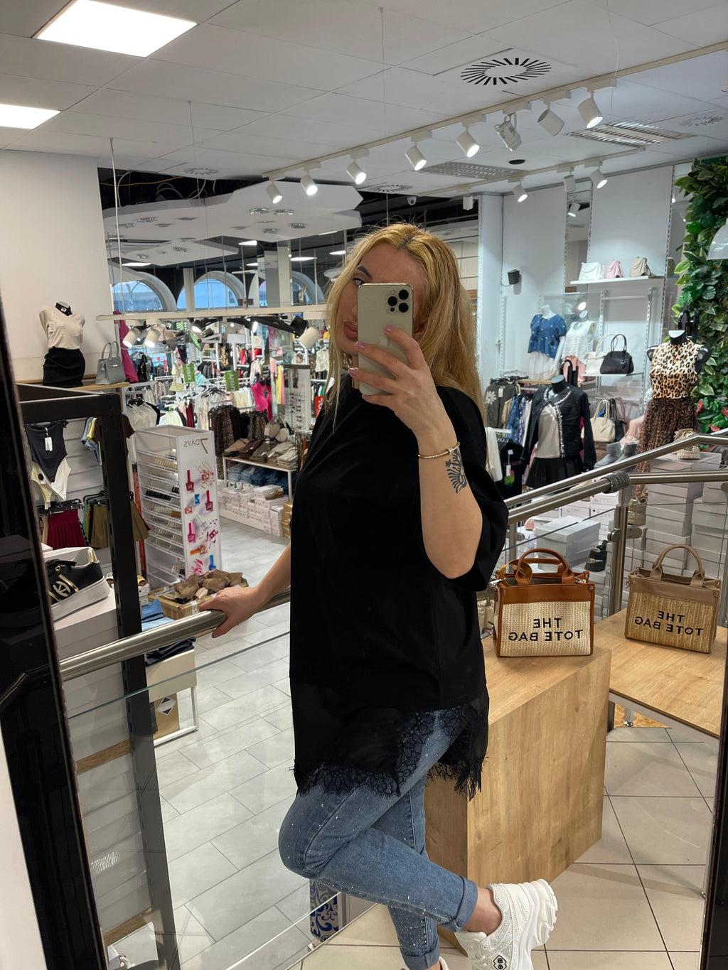 T-Shirt mit Spitze Anna