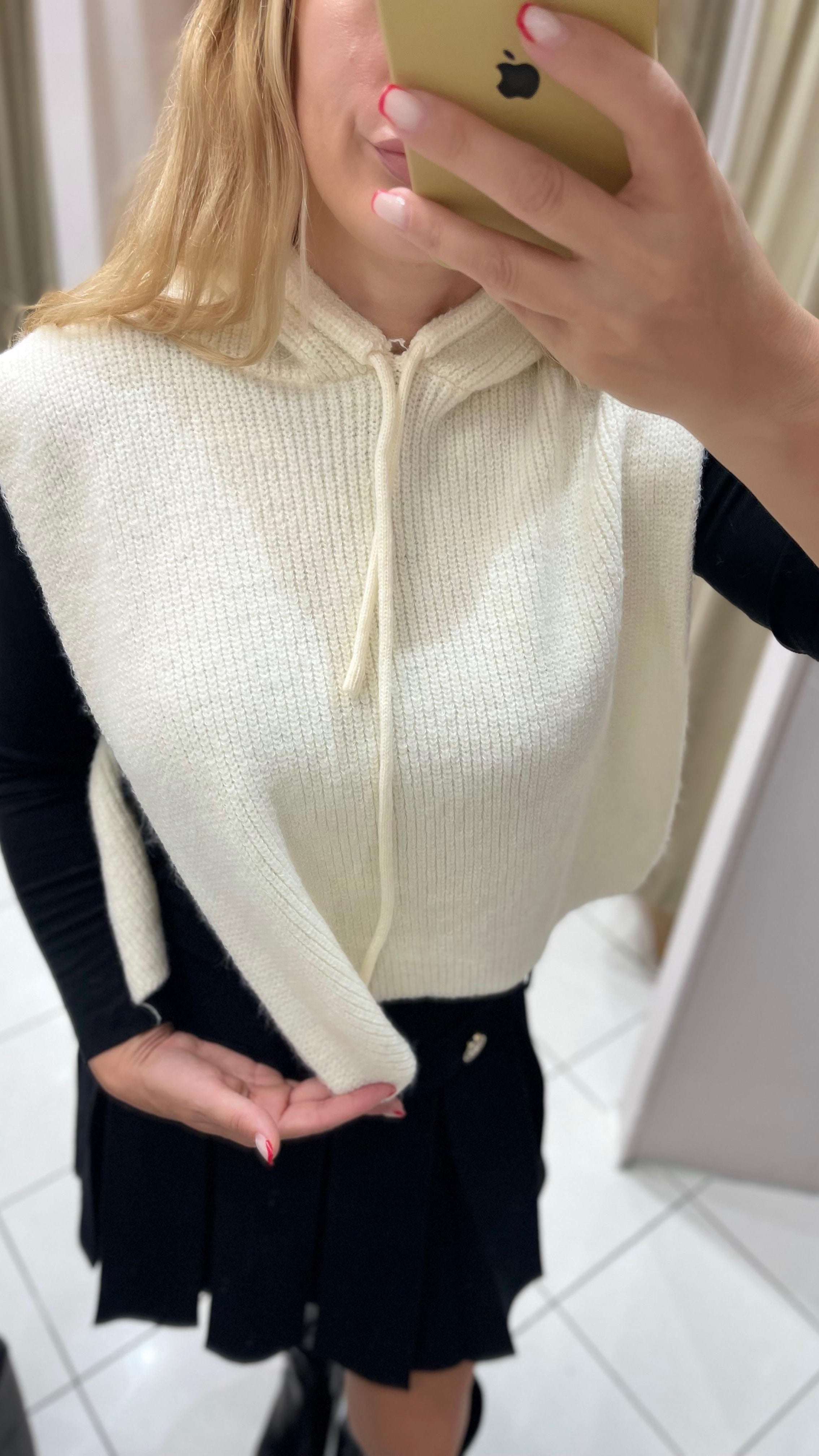 STRICK HOODIE SCHAL – CREME
