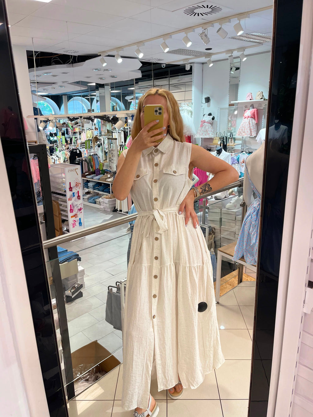 Kleid mit Strass