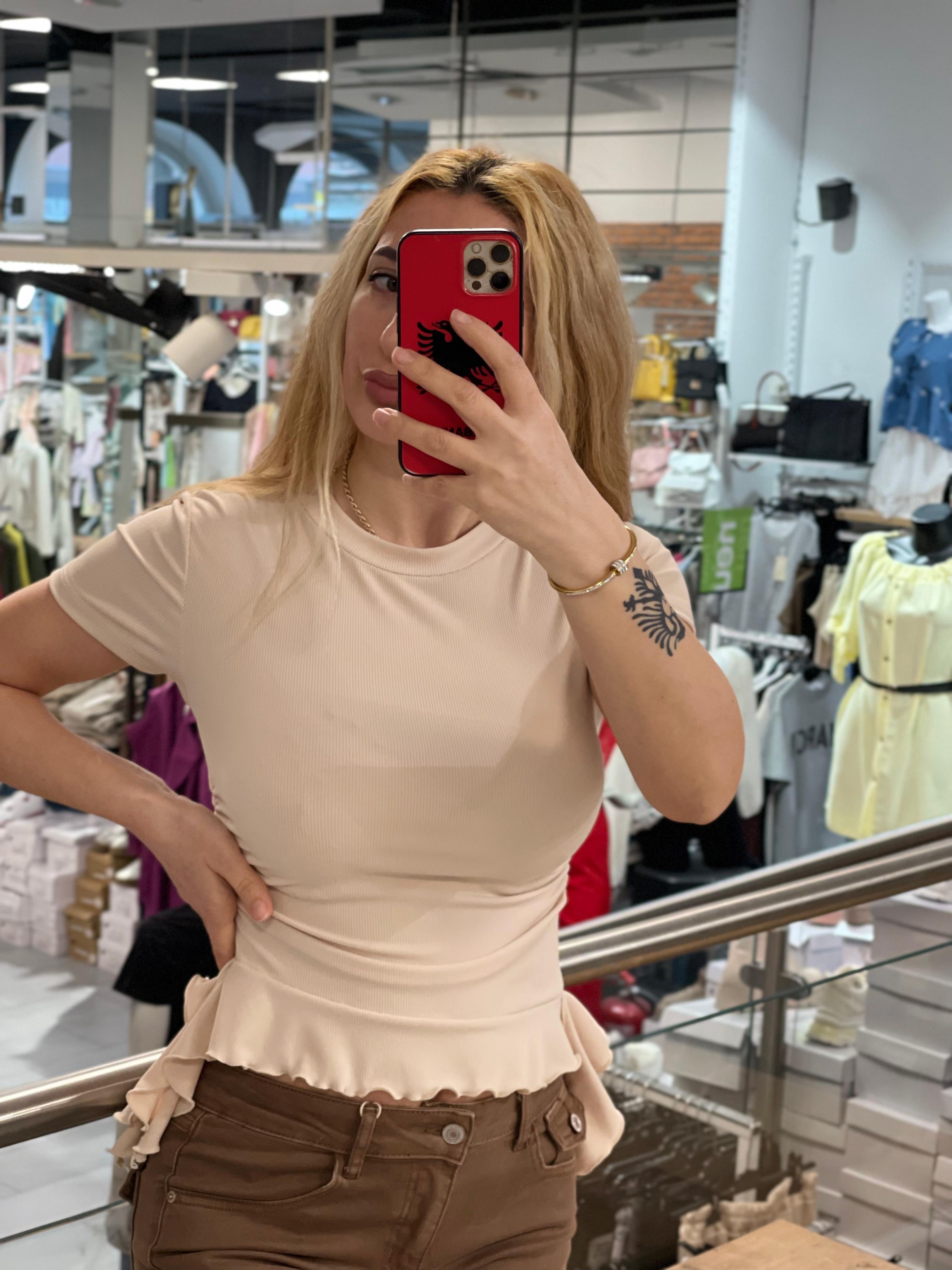 Shirt Zeinab mit Rüschchen