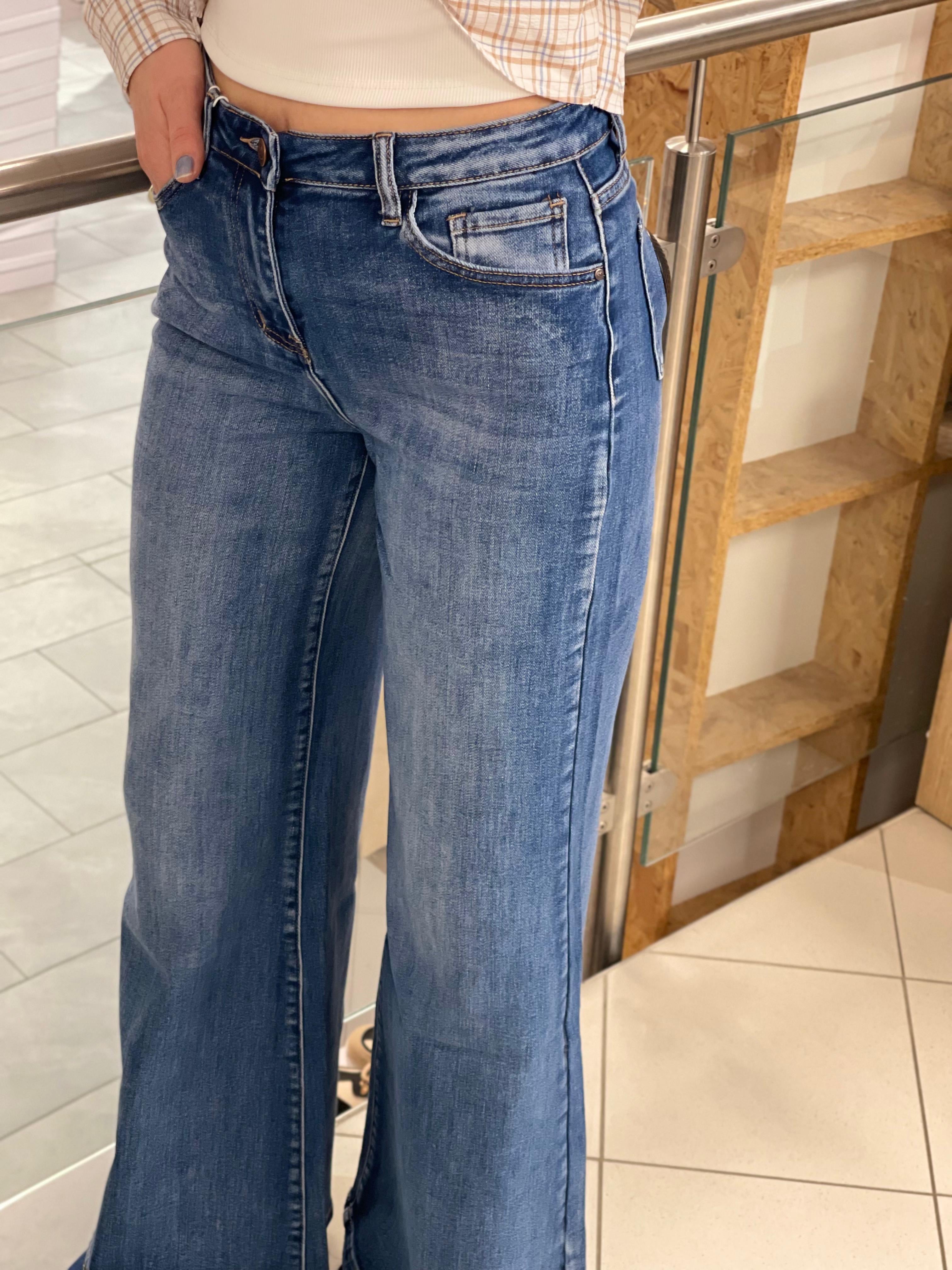 Wide Leg Jeans Gina