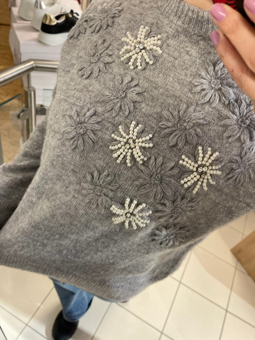 BLÜMCHEN PERLENPULLOVER KATE