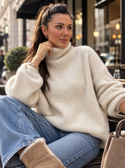 Oversize Strickpullover mit lockerem Stehkragen