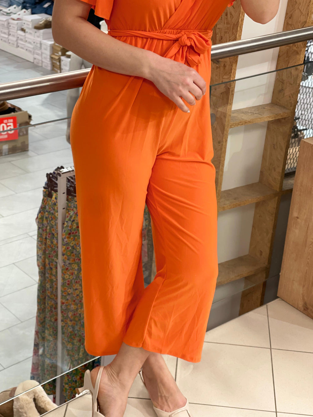 Overall Melina