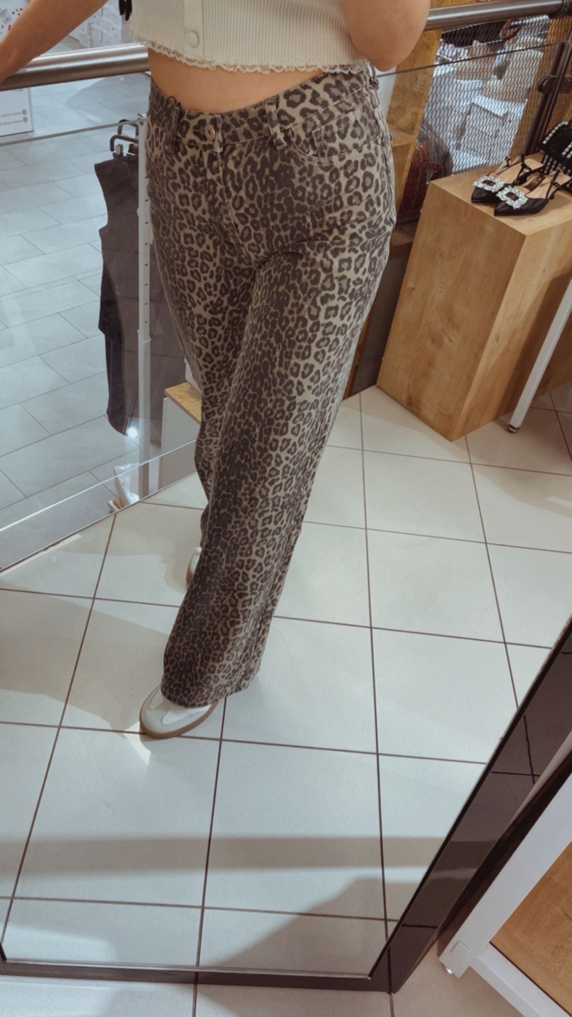 LEO JEANS EDA