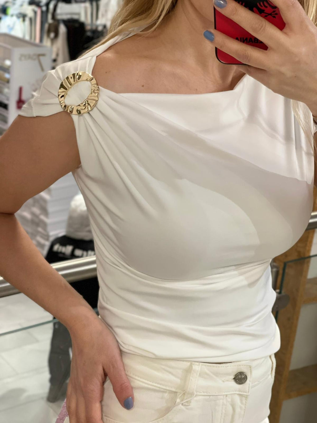 Asymmetrisches Ring-Top
Aurelia
