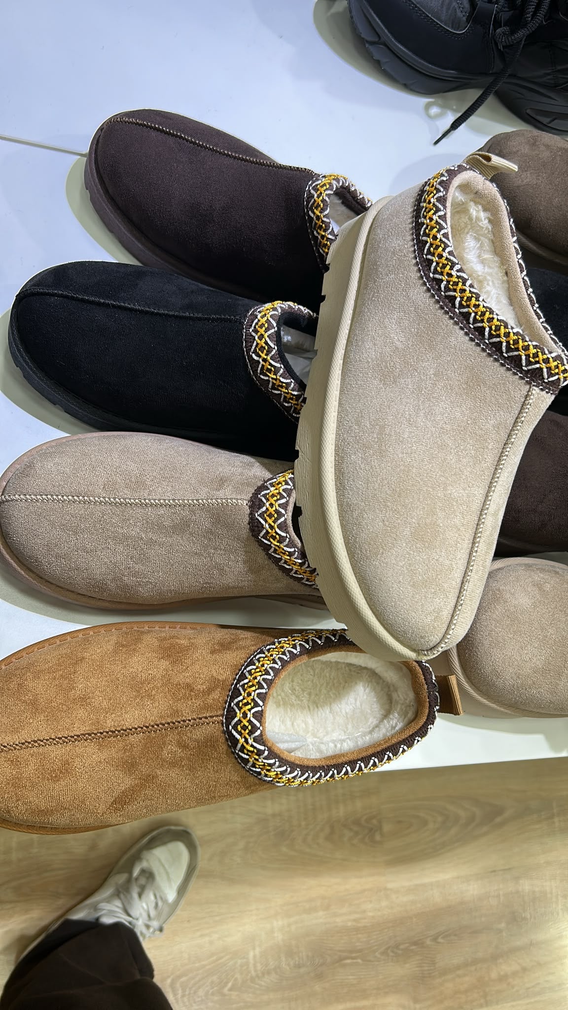 Velours-Plateau Clogs Gefütterte Mule-Slipper