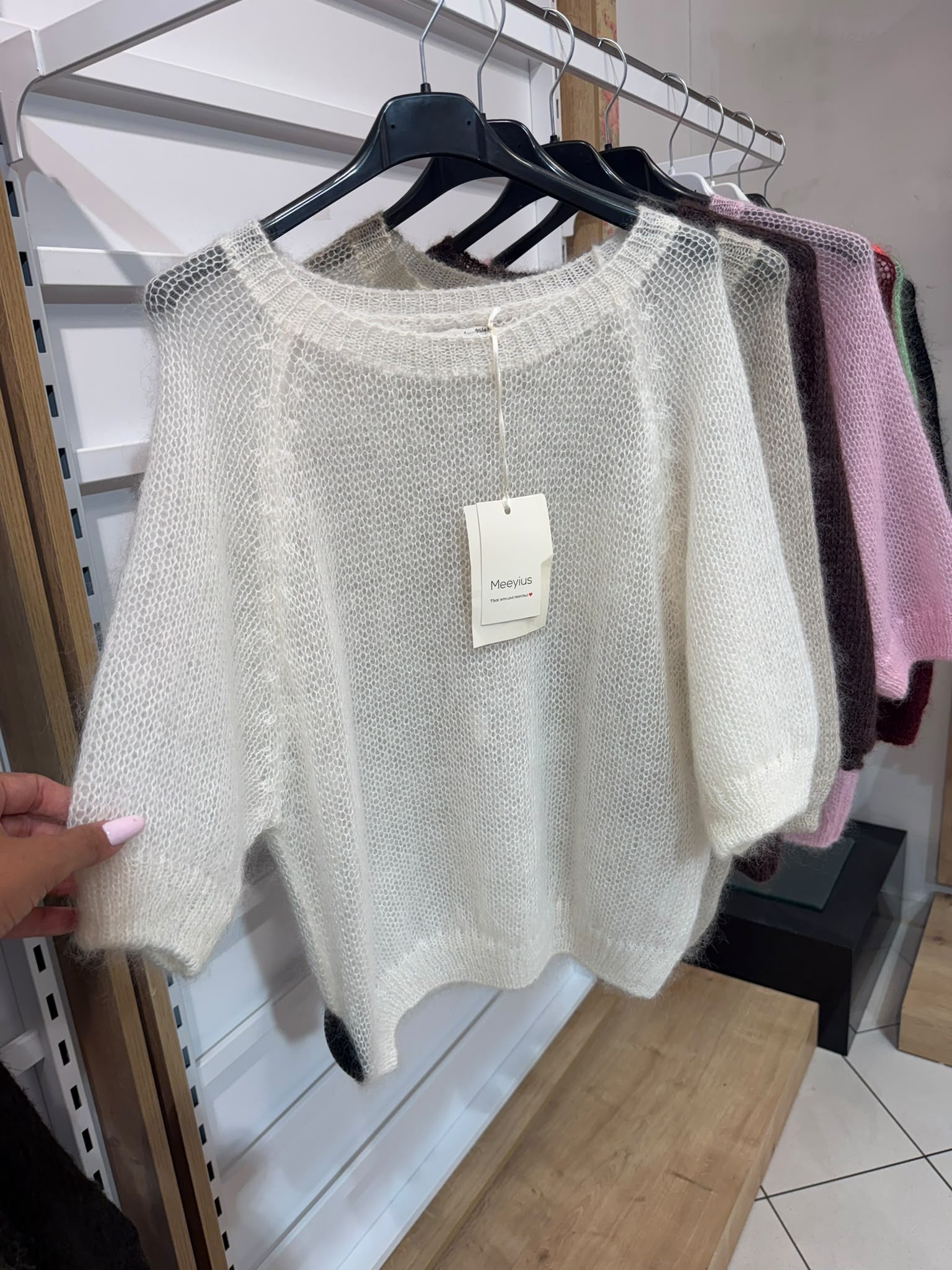 Kuschelige Mohair Pullover mit Puffärmeln – Made in Italy